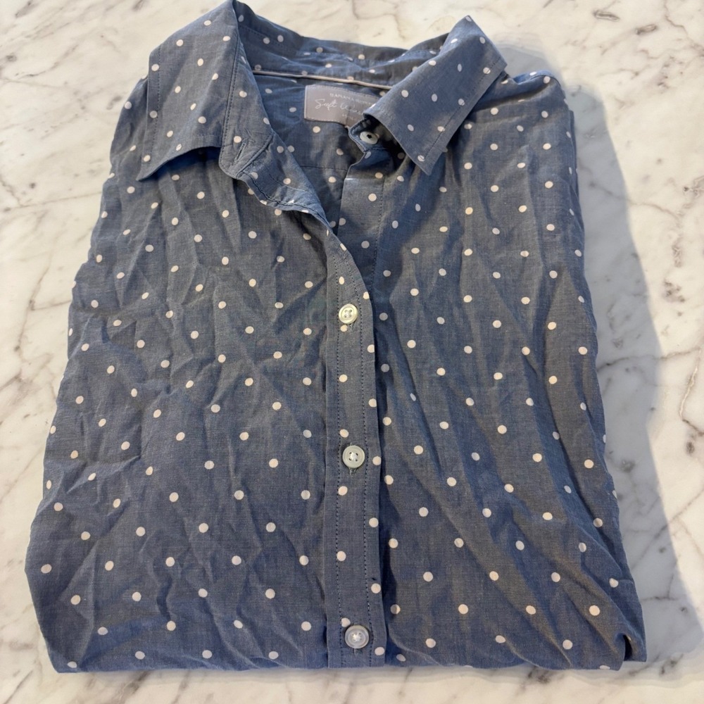 Banana Republic Soft Wash Shirt Womens Large Blue Polka Dot Cotton Button Down